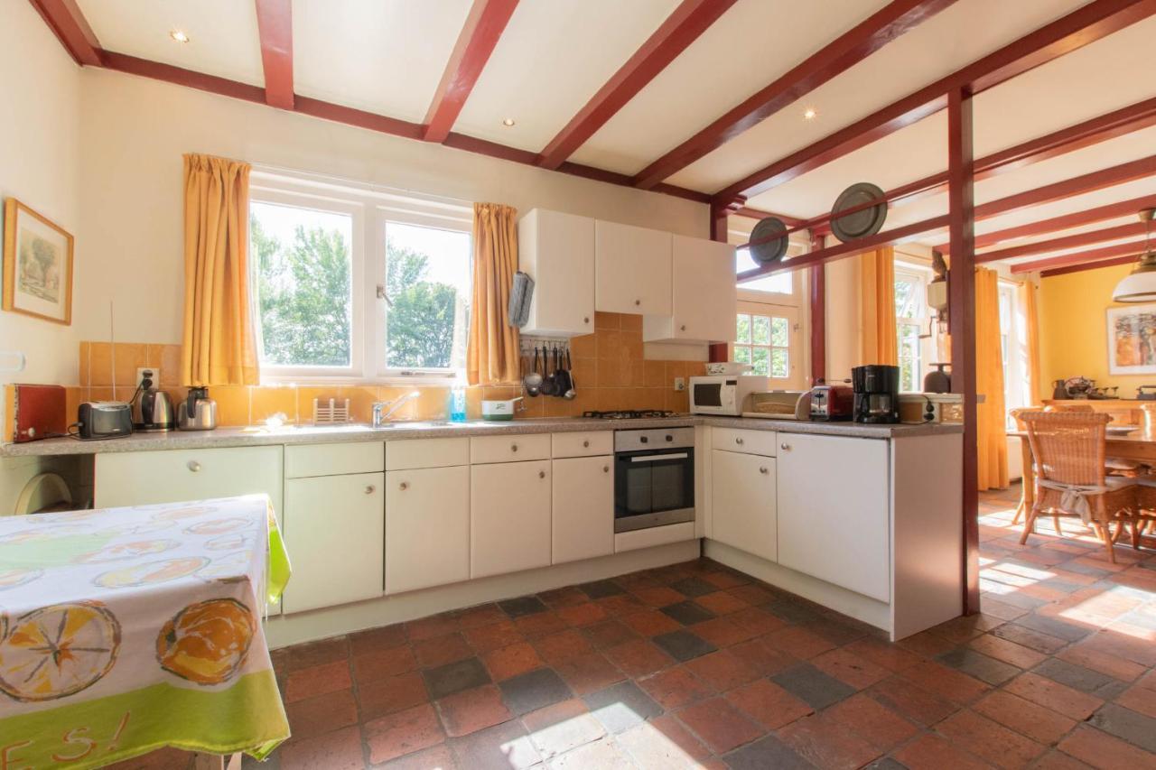Villa Landelijk Gelegen Familieboerderij à Oudelande Extérieur photo